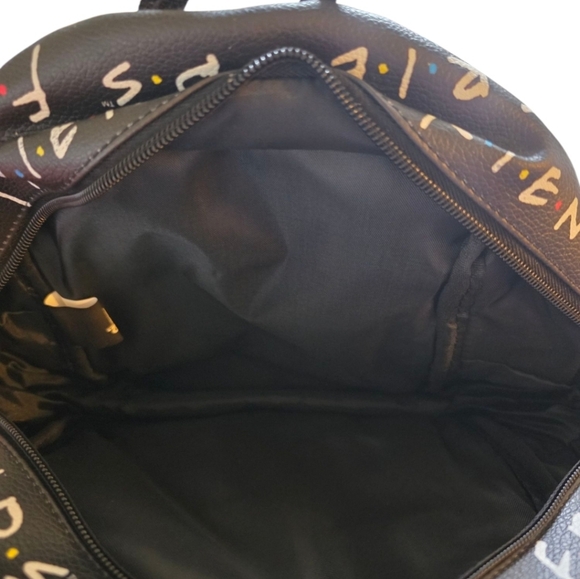 🆕️ "Friends" Mini Backpack - Picture 6 of 8